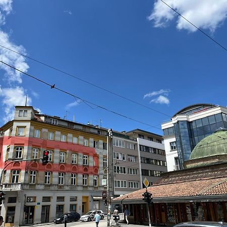 Historijski Luksuz U Starom Gradu, Garage Parking サラエヴォ エクステリア 写真